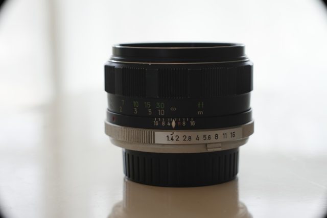 MC Rokkor-PF 58mm f1.4 review作例 滲みバブルボケ虹ゴーストがエモい